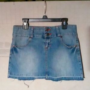 Deb Jean's size1 denim skirt